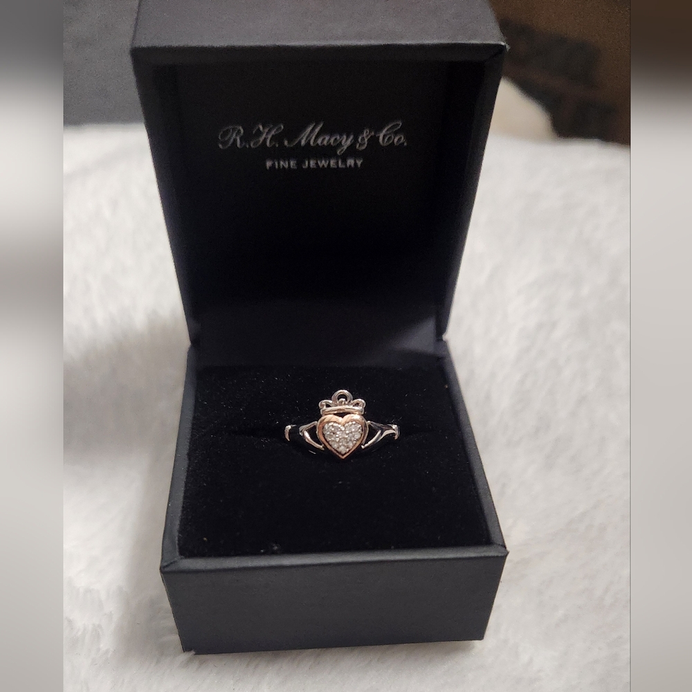 Traditional Claddagh Ring Elegant Sterling Silver And Rose Gold Ring